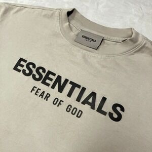 Essentials Fear of God Beige Center Logo T-Shirt Youth Kids Size XXL 14-16 Years